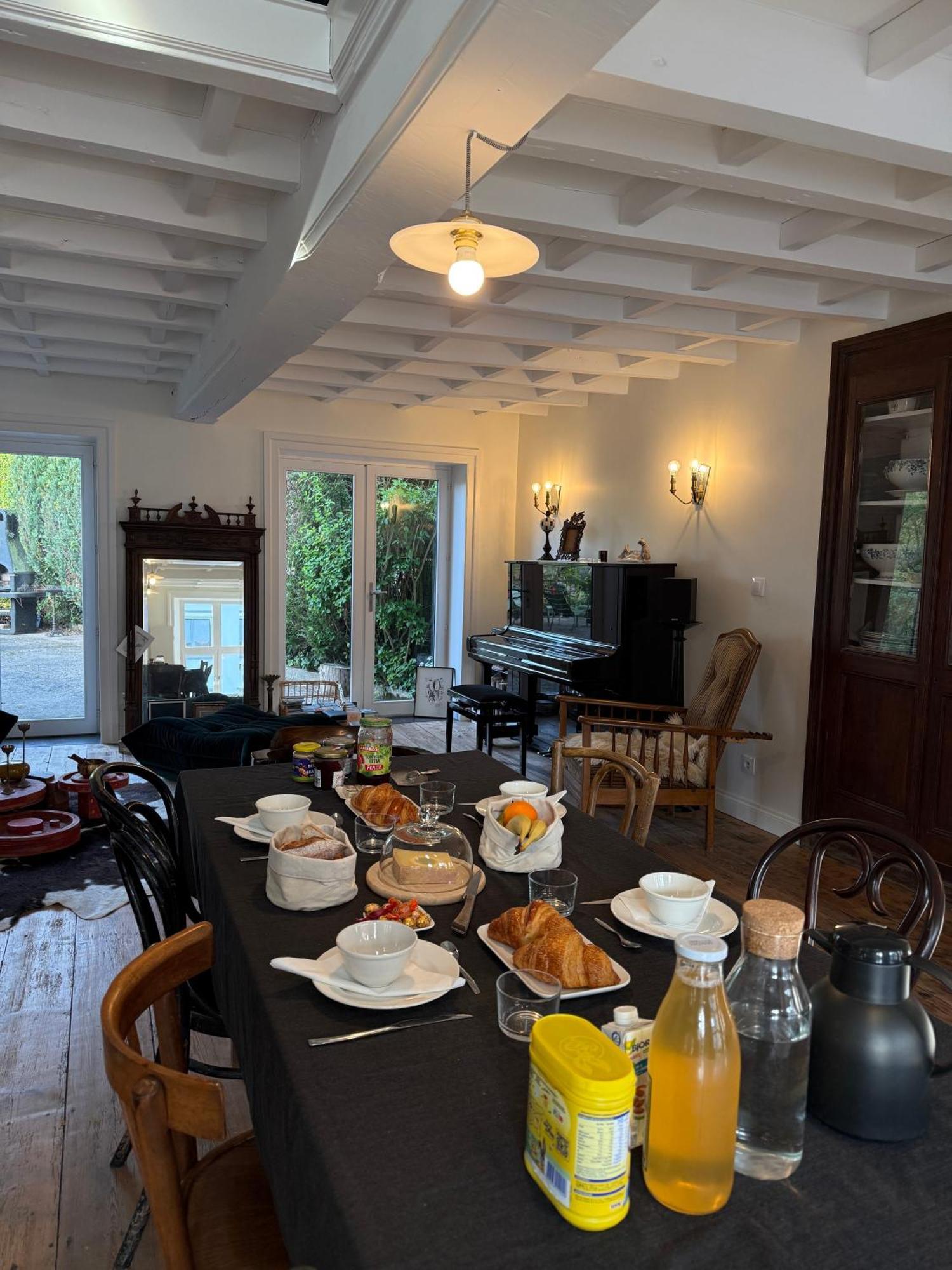 We Maison D'Hotes กาสเซล ภายนอก รูปภาพ