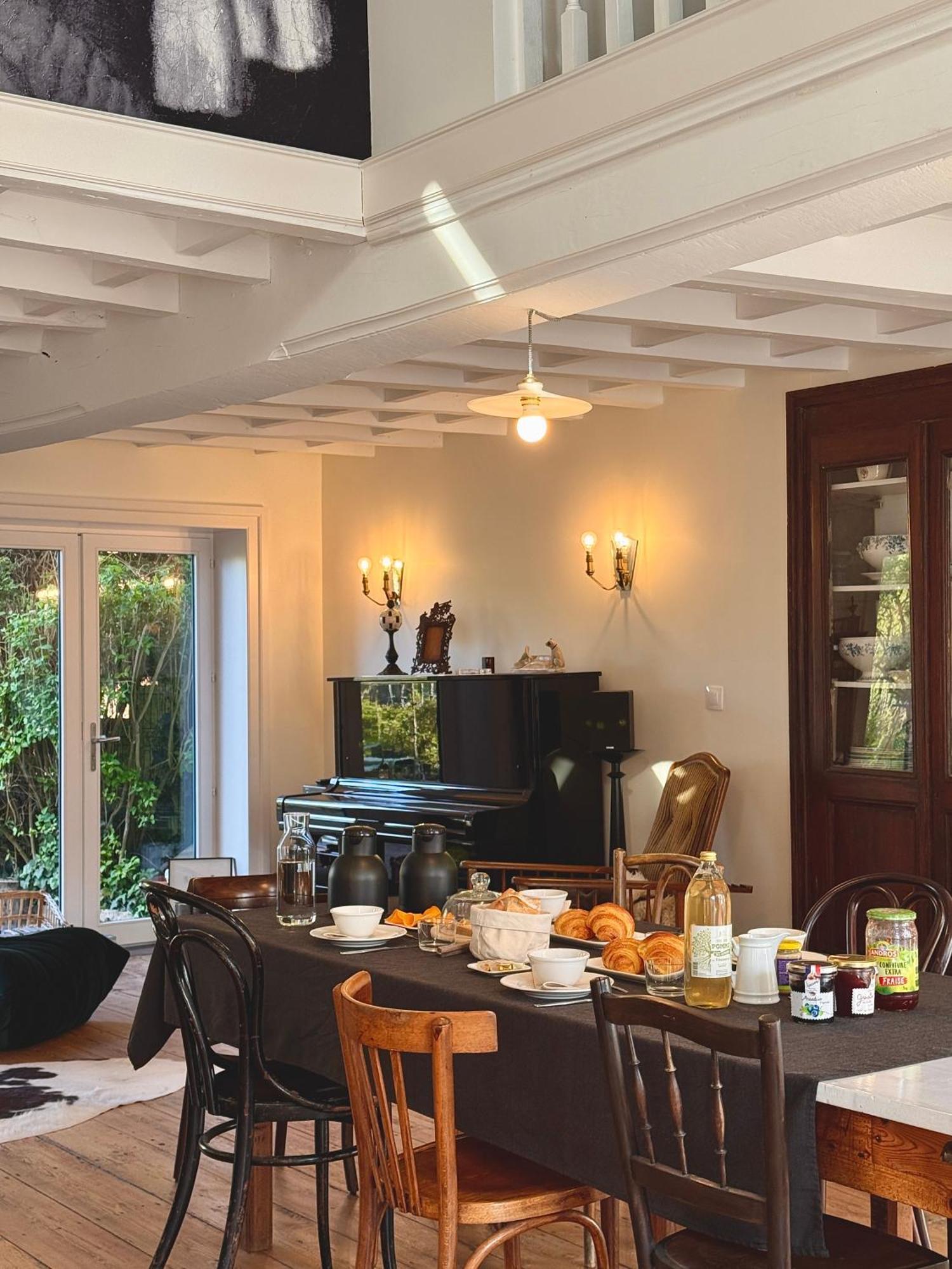 We Maison D'Hotes กาสเซล ภายนอก รูปภาพ